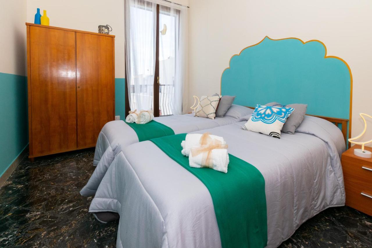 Il Mosaico Family Apartments 마자라데발로 외부 사진