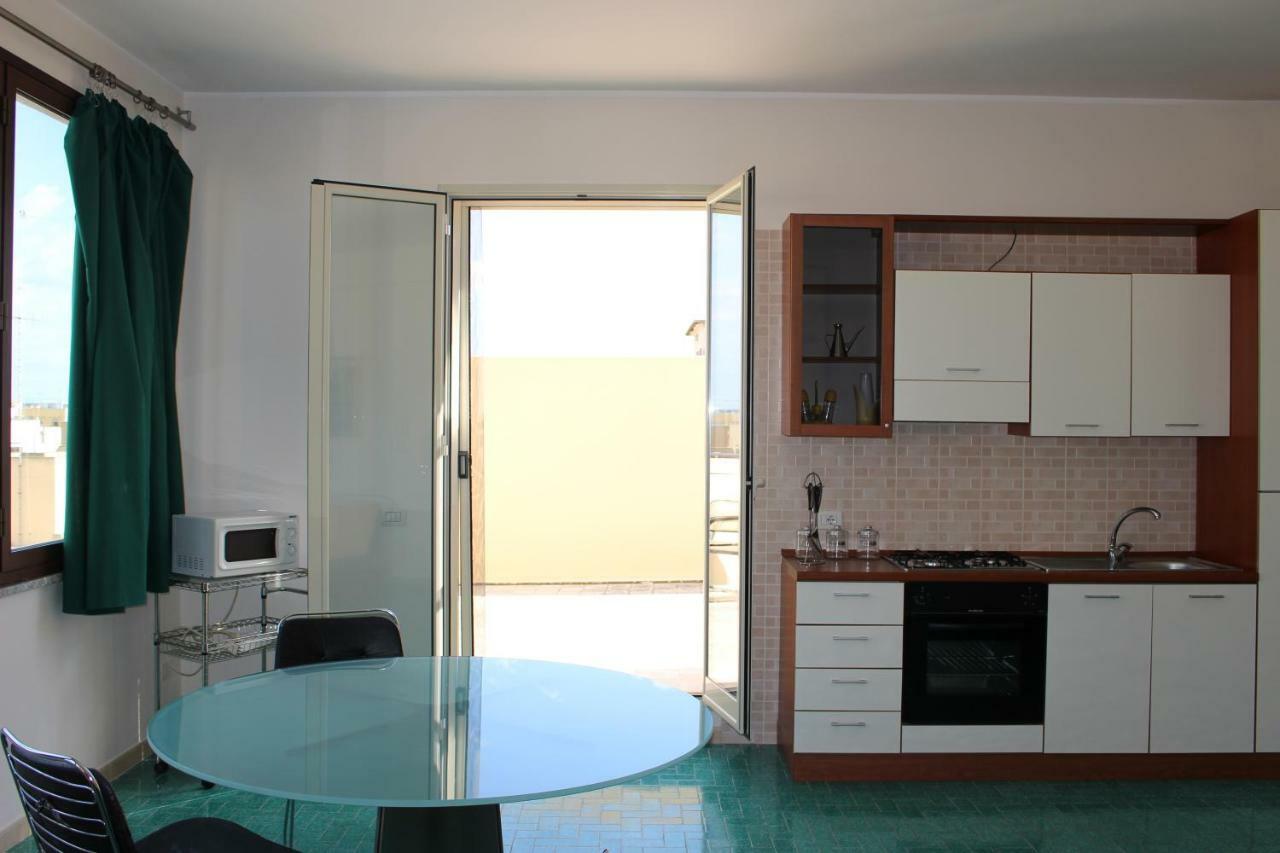 Il Mosaico Family Apartments 마자라데발로 외부 사진
