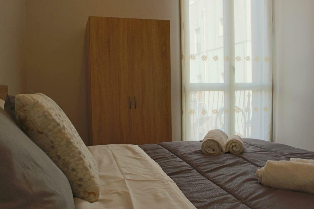 Il Mosaico Family Apartments 마자라데발로 외부 사진