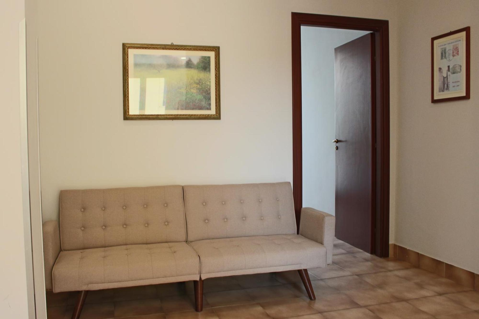 Il Mosaico Family Apartments 마자라데발로 외부 사진