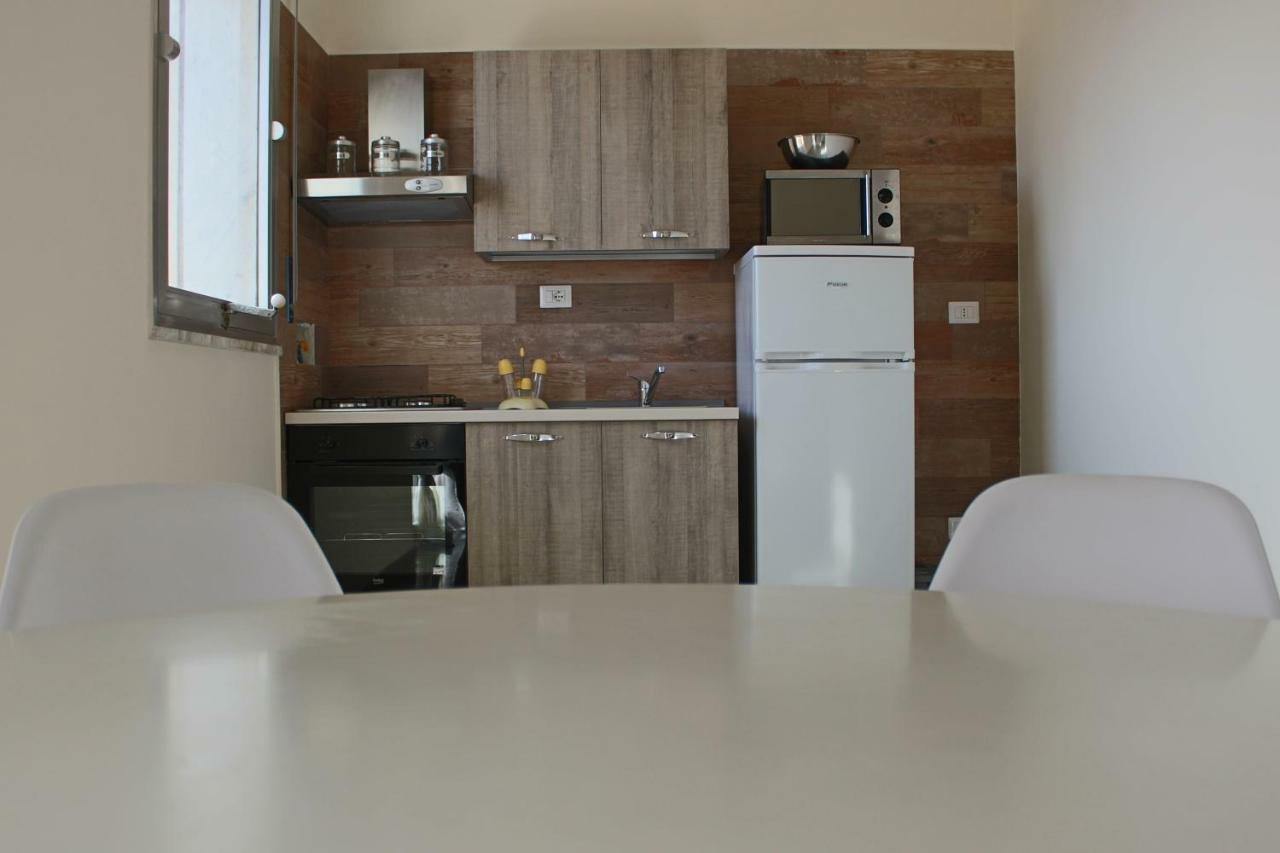 Il Mosaico Family Apartments 마자라데발로 외부 사진